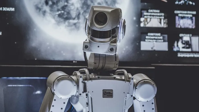 Collage right 4